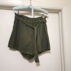 New O’Neill  Shorts NWOT